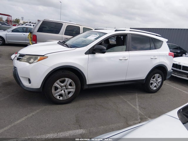 Toyota RAV4 LE 2015 JTMZFREV8FD053450 Image 14