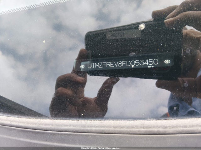 Toyota RAV4 LE 2015 JTMZFREV8FD053450 Image 9