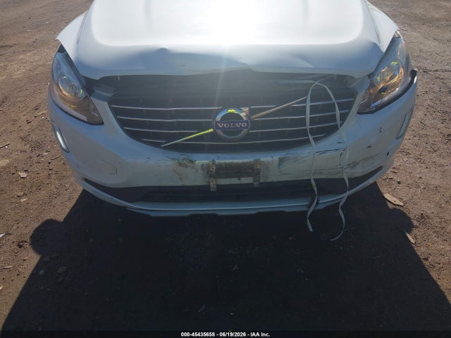 45435658 :رقم المزاد ، YV440MDK5G2822051 vin ، 2016 Volvo Xc60 T5 Drive-e Premier مزاد بيع