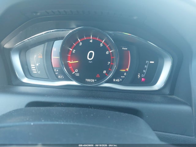 2016 Volvo Xc60 T5 Drive-e Premier მანქანა იყიდება აუქციონზე, vin: YV440MDK5G2822051, აუქციონის ნომერი: 45435658