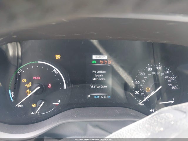 5TDYRKEC9RS215720 Toyota SIENNA XLE