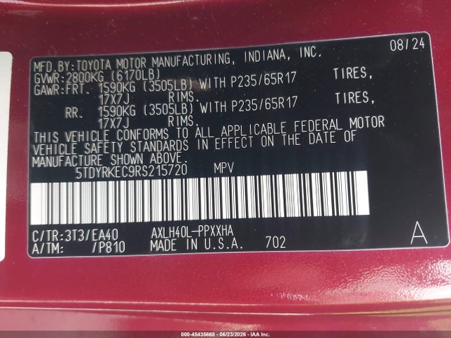 5TDYRKEC9RS215720 Toyota SIENNA XLE