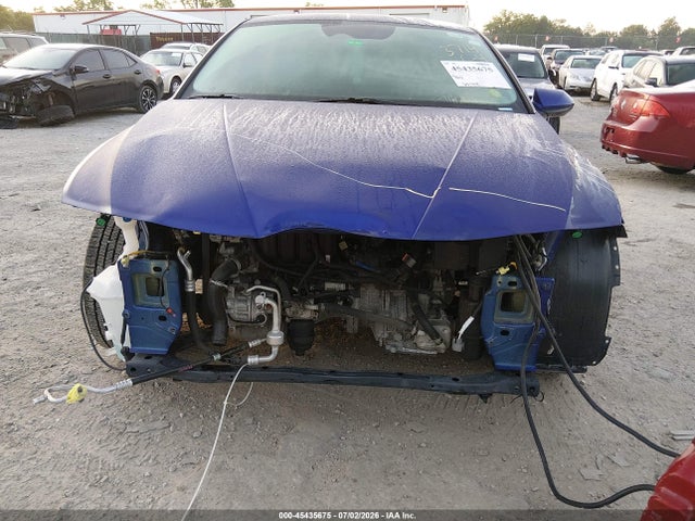 KMHLL4AG4MU213714 Hyundai ELANTRA SE