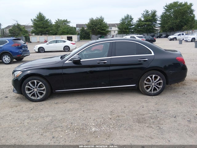 2017 Mercedes-benz C 300 4matic/luxury 4matic/sport 4matic მანქანა იყიდება აუქციონზე, vin: WDDWF4KBXHR235680, აუქციონის ნომერი: 45435700