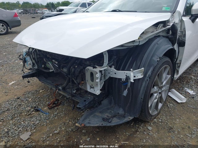 2018 Mazda Mazda3 Touring მანქანა იყიდება აუქციონზე, vin: 3MZBN1V32JM163456, აუქციონის ნომერი: 45435765
