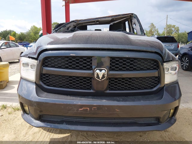 45435795 :رقم المزاد ، 1C6RR6FT5FS536254 vin ، 2015 Ram 1500 Express مزاد بيع