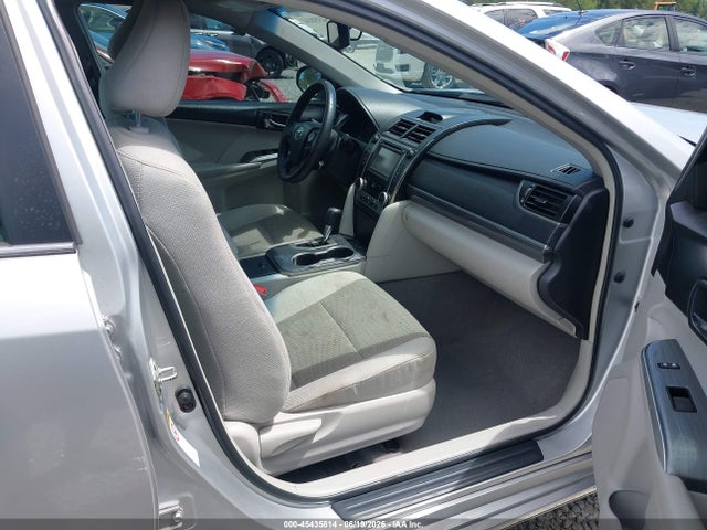 4T1BD1FK4EU102165 Toyota Camry Hybrid Xle