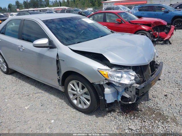 4T1BD1FK4EU102165 Toyota Camry Hybrid Xle