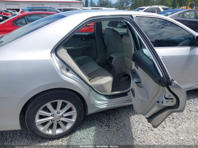 4T1BD1FK4EU102165 Toyota Camry Hybrid Xle