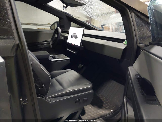 Tesla Cybertruck All-wheel Drive 2025 7G2CEHED9SA074850 Image 5