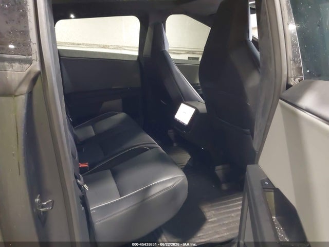 Tesla Cybertruck All-wheel Drive 2025 7G2CEHED9SA074850 Image 8