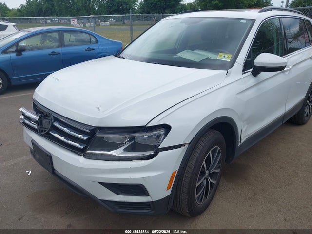2021 Volkswagen Tiguan 2.0t Se/2.0t Se R-line Black/2.0t Sel მანქანა იყიდება აუქციონზე, vin: 3VV3B7AX9MM049892, აუქციონის ნომერი: 45435884