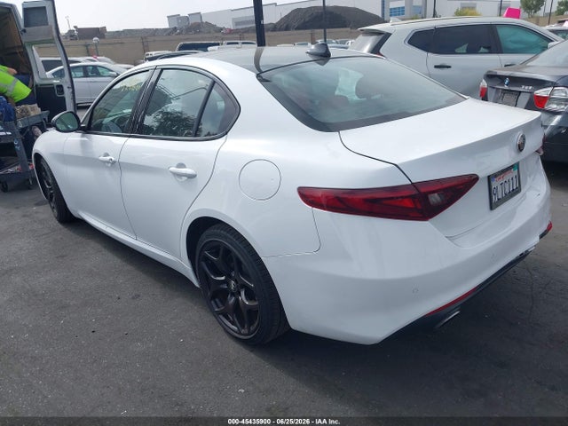 ZARFAMAN3M7641154 Alfa Romeo Giulia Rwd