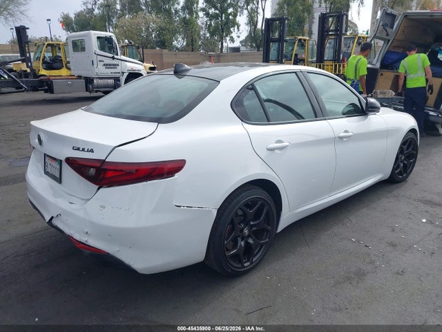 ZARFAMAN3M7641154 Alfa Romeo Giulia Rwd