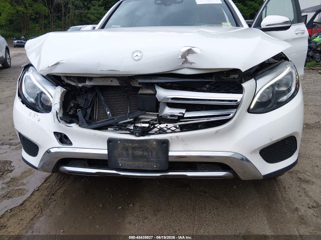 Продаж на аукціоні авто 2017 Mercedes-benz Glc 300 4matic, vin: WDC0G4KB7HF134735, номер лоту: 45435927