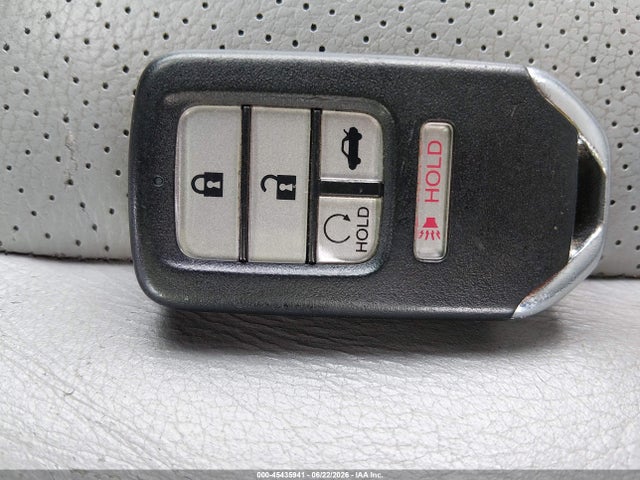 Honda Accord Touring 2016 1HGCR3F98GA016415 Image 11