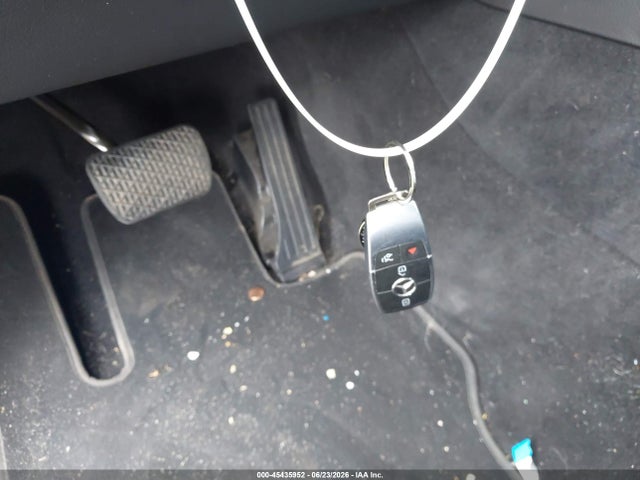 45435952 :رقم المزاد ، 4JGFB5KB0MA529198 vin ، 2021 Mercedes-benz Gle 450 4matic مزاد بيع