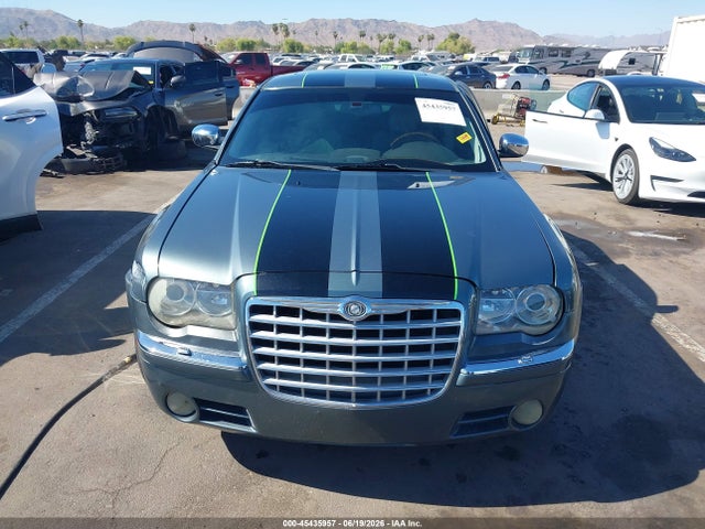 2006 Chrysler 300c მანქანა იყიდება აუქციონზე, vin: 2C3KA63H16H111112, აუქციონის ნომერი: 45435957