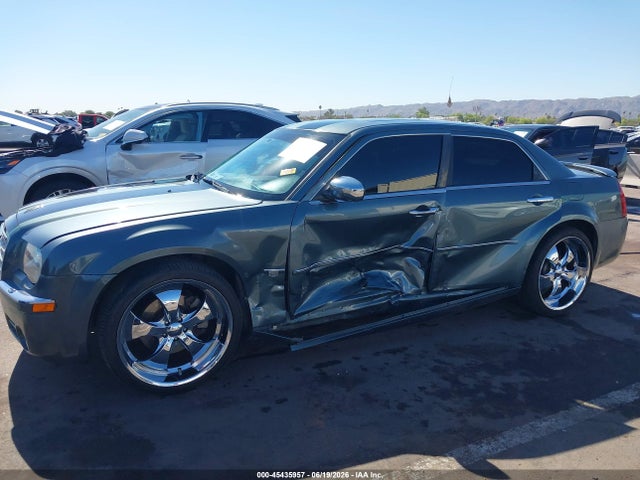 2006 Chrysler 300c მანქანა იყიდება აუქციონზე, vin: 2C3KA63H16H111112, აუქციონის ნომერი: 45435957