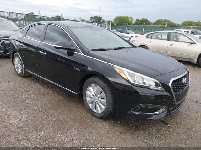 Hyundai Sonata Hybrid Se 2016 KMHE24L12GA013201 главное изображение