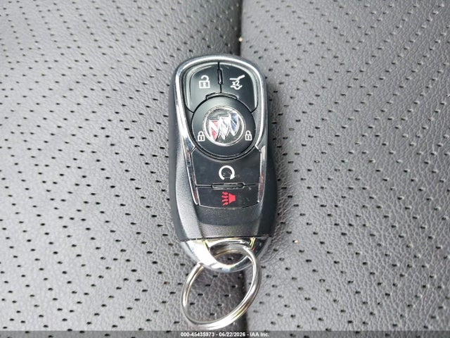 45435973 :رقم المزاد ، KL4MMFSL8MB178582 vin ، 2021 Buick Encore Gx Fwd Essence مزاد بيع