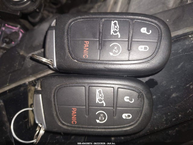 45435974 :رقم المزاد ، 1C4PJMDN6KD405235 vin ، 2019 Jeep Cherokee Limited 4x4 مزاد بيع