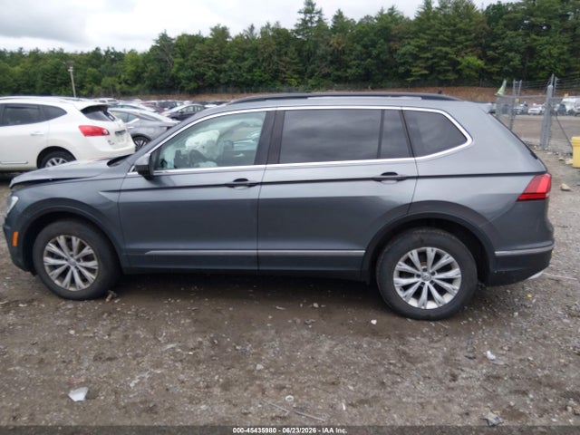3VV2B7AX9JM056591 Volkswagen Tiguan 2.0t Se/2.0t Sel