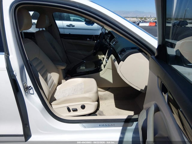 1VWCN7A33EC021539 Volkswagen Passat 2.0l Tdi Sel Premium