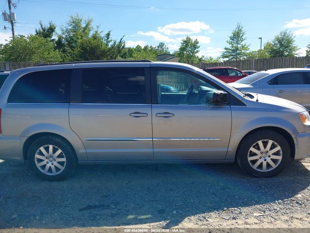 45436098 :رقم المزاد ، 2C4RC1BG9GR267555 vin ، 2016 Chrysler Town & Country Touring مزاد بيع