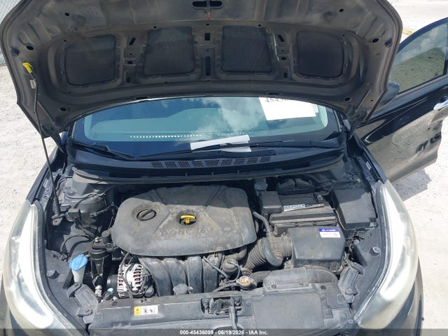 Продаж на аукціоні авто 2015 Hyundai Elantra Se, vin: KMHDH4AE2FU354577, номер лоту: 45436099