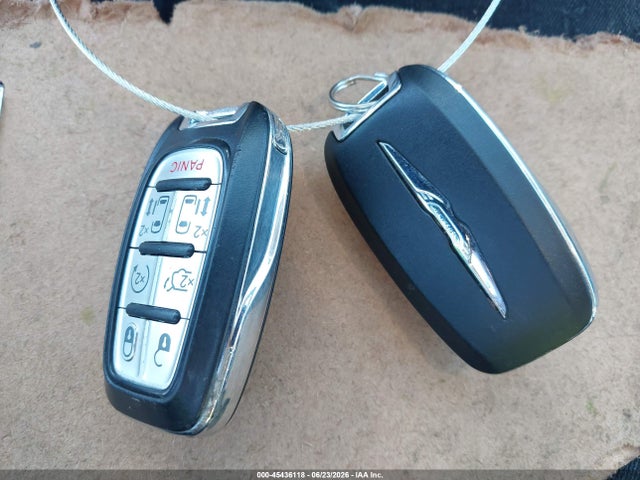 Auction sale of the 2018 Chrysler Pacifica Touring L, vin: 2C4RC1BG9JR214121, lot number: 45436118