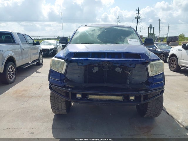 5TFRM5F17EX080887 Toyota Tundra Sr5 4.6l V8