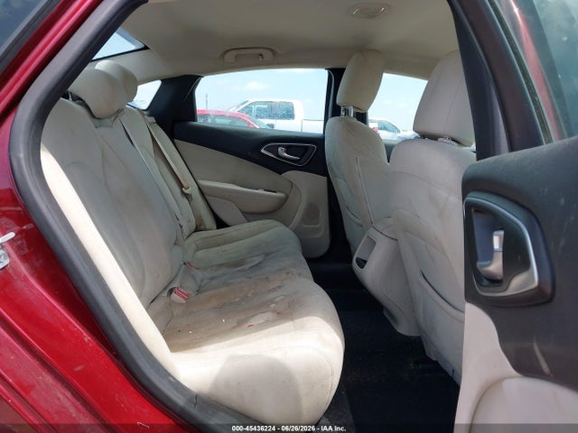Chrysler 200 Limited 2015 1C3CCCAB9FN691633 Image 8