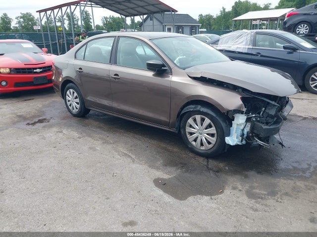 2013 Volkswagen Jetta 2.0l S მანქანა იყიდება აუქციონზე, vin: 3VW2K7AJ9DM401212, აუქციონის ნომერი: 45436249