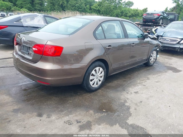 2013 Volkswagen Jetta 2.0l S მანქანა იყიდება აუქციონზე, vin: 3VW2K7AJ9DM401212, აუქციონის ნომერი: 45436249