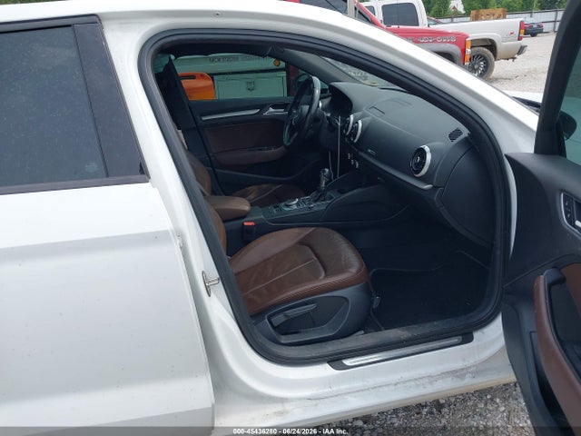 45436280 :رقم المزاد ، WAUAUGFFXH1032597 vin ، 2017 Audi A3 Premium مزاد بيع