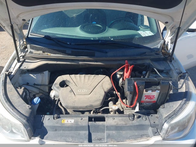 KIA Soul 2016 KNDJN2A28G7388775 Image 10