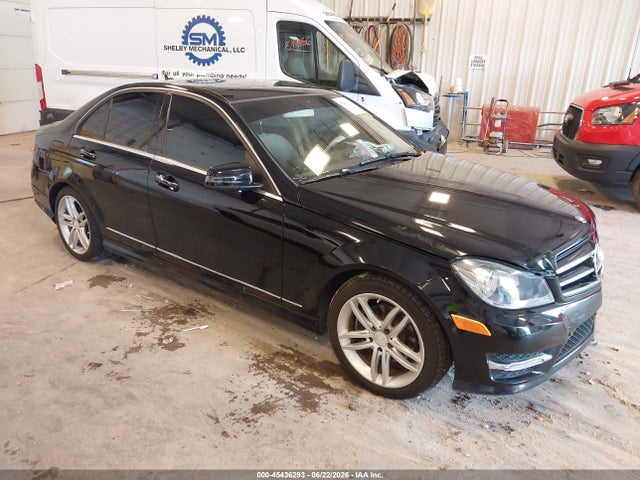 Aukcja sprzedaży 2014 Mercedes-benz C 250 Sport, vin: WDDGF4HB2ER310542, numer aukcji: 45436293