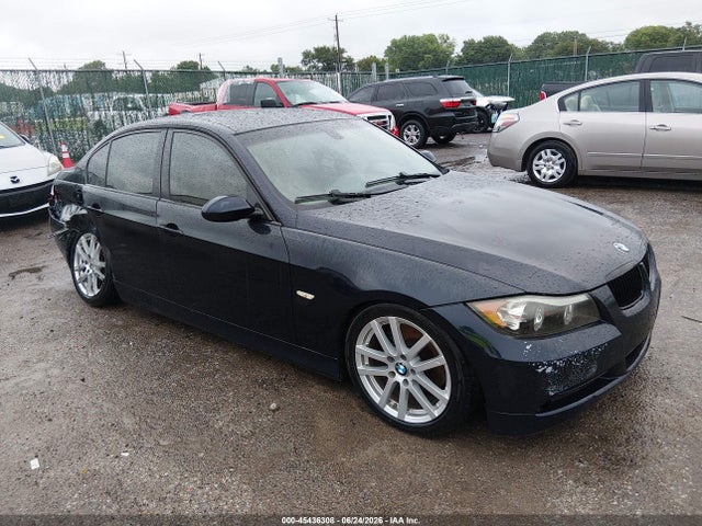 2008 Bmw 328i მანქანა იყიდება აუქციონზე, vin: WBAVA37518NL54823, აუქციონის ნომერი: 45436308