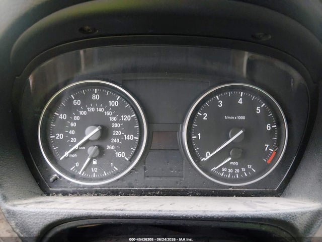 2008 Bmw 328i მანქანა იყიდება აუქციონზე, vin: WBAVA37518NL54823, აუქციონის ნომერი: 45436308