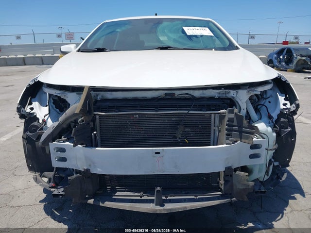 1G1ZD5ST7RF103466 Chevrolet Malibu Fwd 1lt