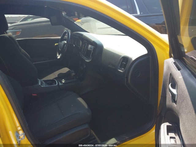 Auction sale of the 2017 Dodge Charger Sxt Rwd, vin: 2C3CDXHG8HH528683, lot number: 45436324