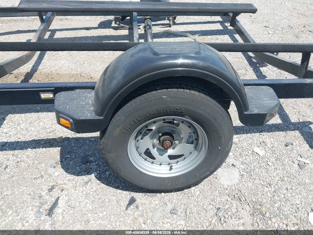 Продаж на аукціоні авто 2015 Bear Boat Trailer, vin: 41YAB1916F1054624, номер лоту: 45436339