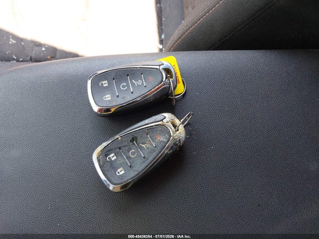 45436354 :رقم المزاد ، 3GNAXSEV5JL117584 vin ، 2018 Chevrolet Equinox Lt مزاد بيع