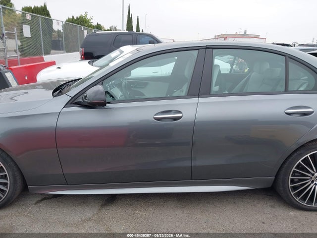 W1KAF4GB5RR208441 Mercedes-Benz C 300