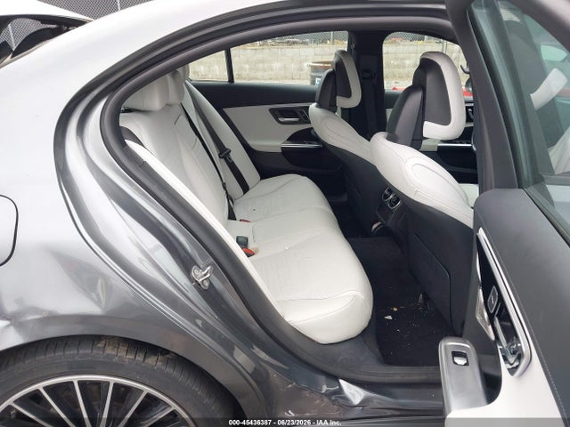 W1KAF4GB5RR208441 Mercedes-Benz C 300