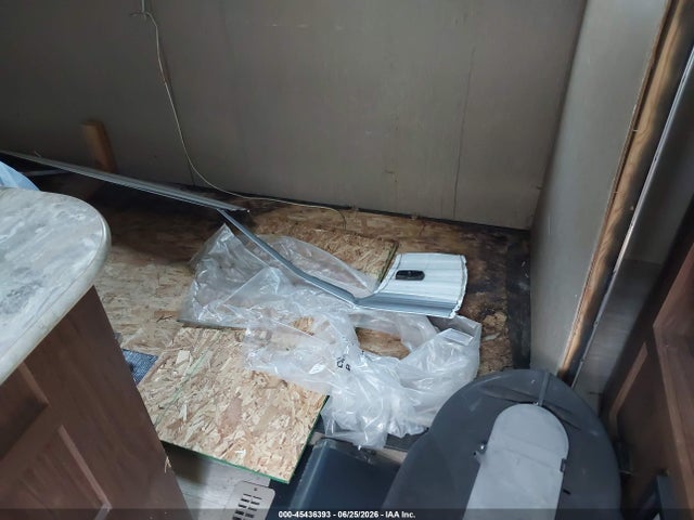 Coleman 263bh 2018 4YDT26327JH931540 Image 17