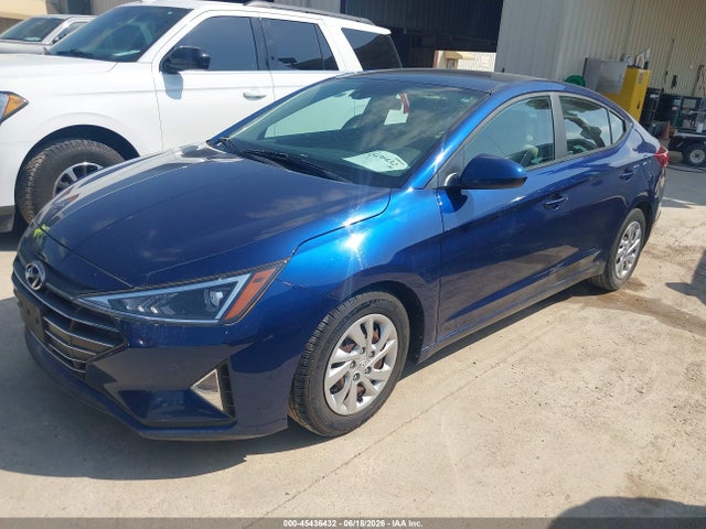 Hyundai ELANTRA SE 2020 5NPD74LF6LH601697 Image 2