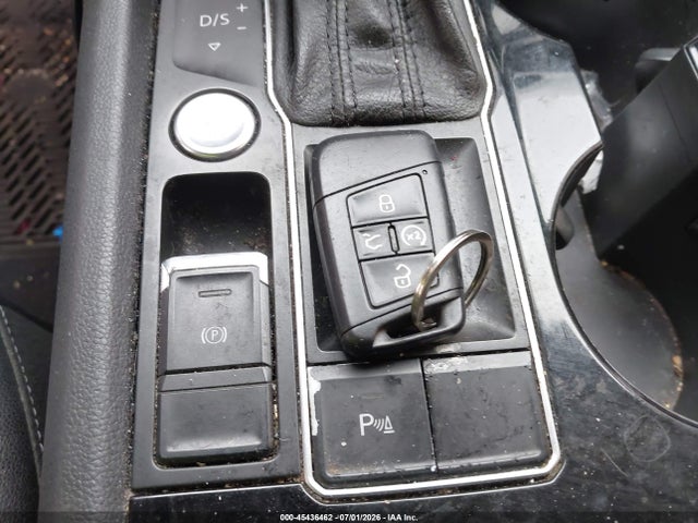 1V2ER2CA6JC503252 Volkswagen Atlas 3.6l V6 Sel