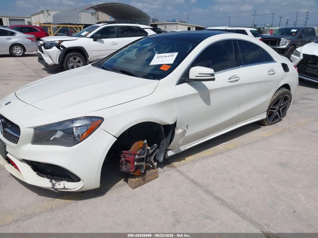 WDDSJ4EB8JN583967 Mercedes-Benz CLA 250
